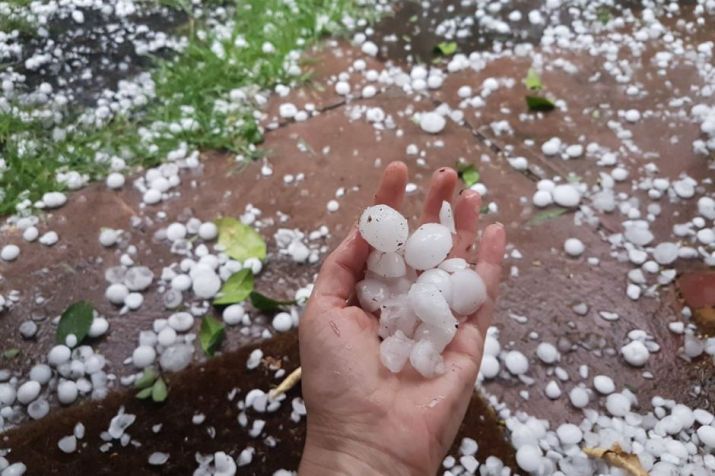 hailstrom rainfall waring
