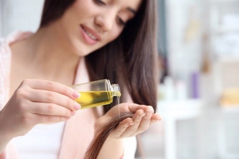 Use of castor oil