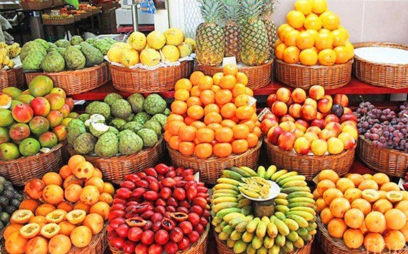 Fruit market