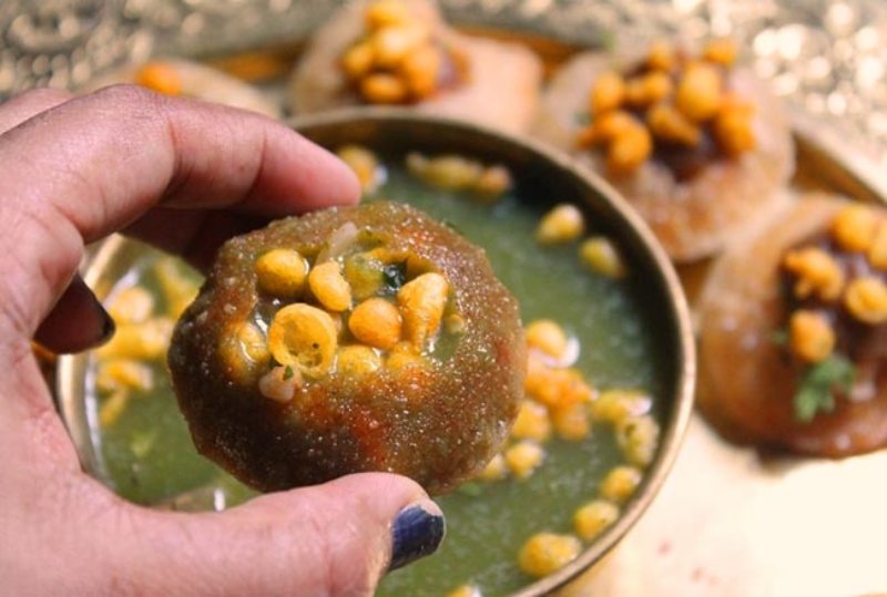 Benefits of eating Golgappa