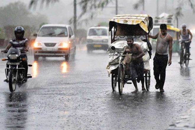 heavy rain in India