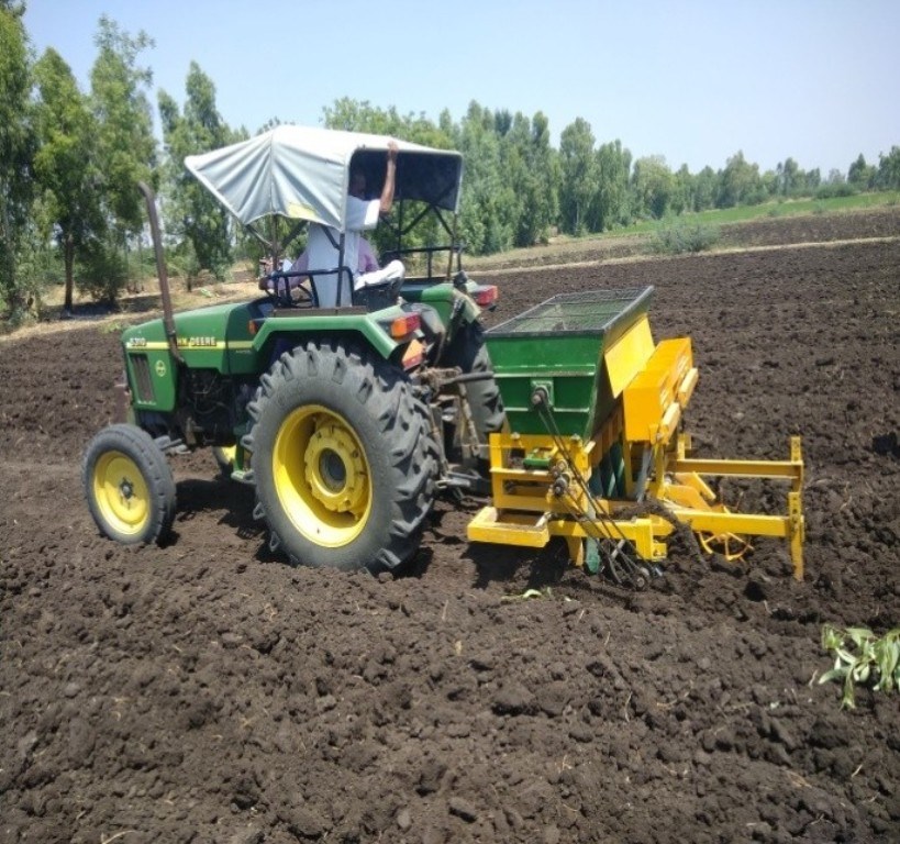 Tractor