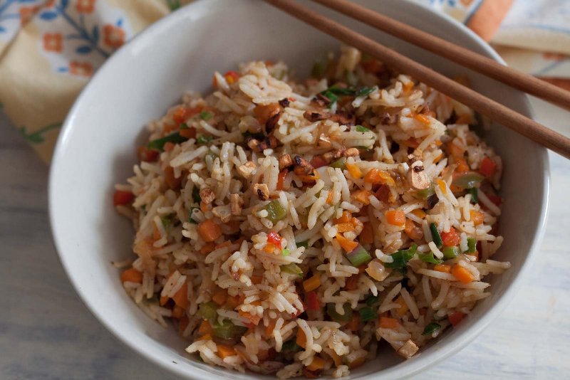 Burnt Garlic Chilli Veg Fried Rice Recipe
