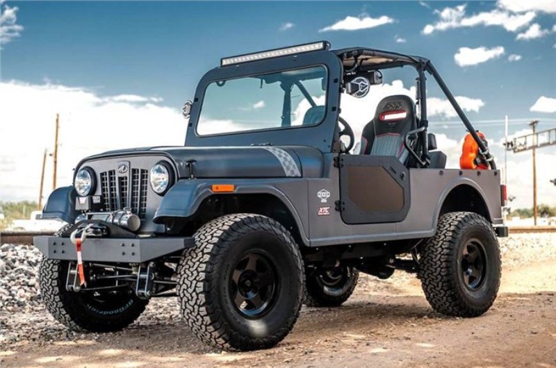 Mahindra Roxor