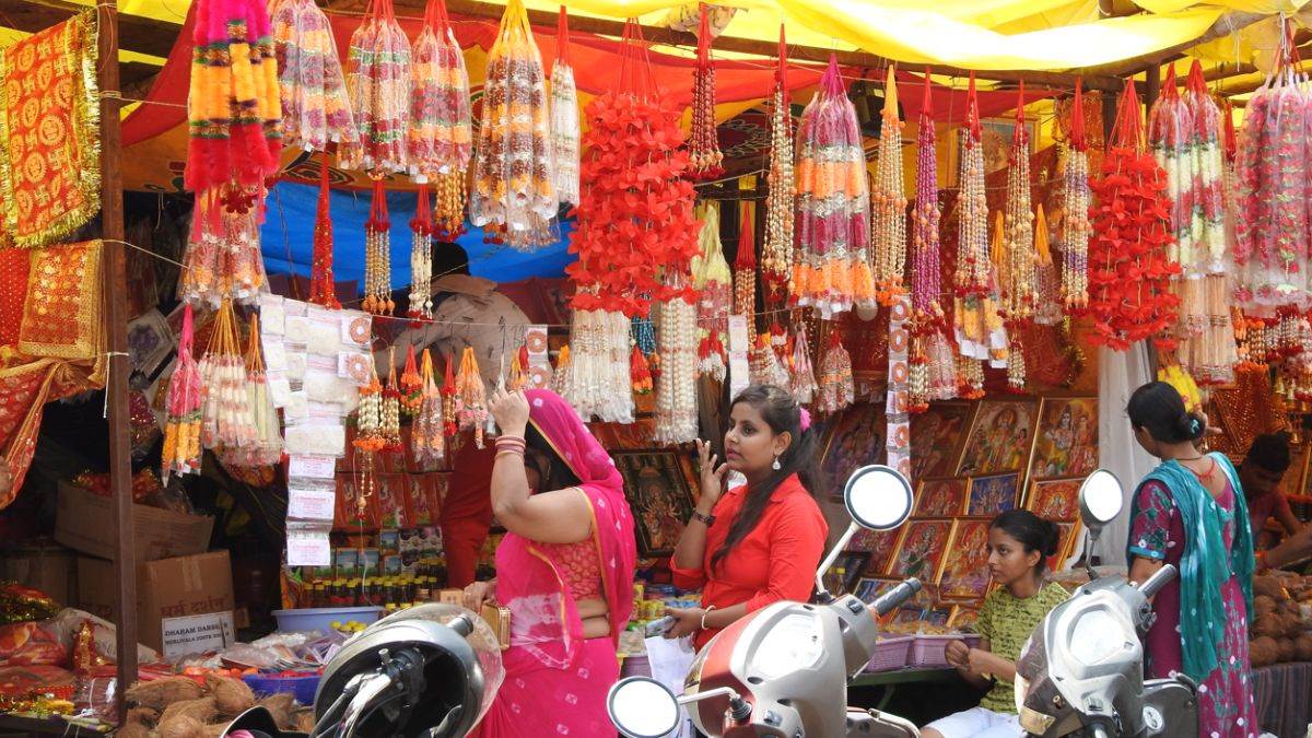 Durga pooja market