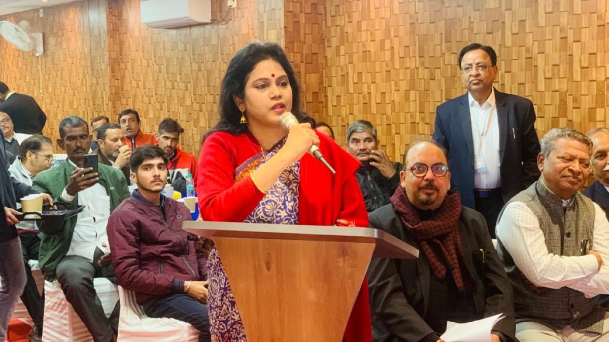 एफपीओ कॉल सेंटर के उद्घाटन समारोह की मुख्य अतिथि डॉ. विजया लक्ष्मी नडेंदला